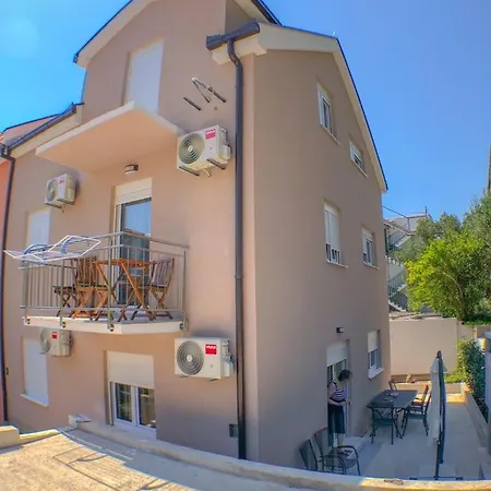 Apartments Milicevic Gradac  Exterior photo