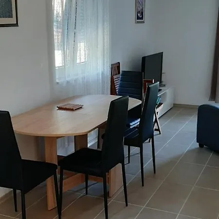 Apartments Milicevic Gradac  Exterior photo