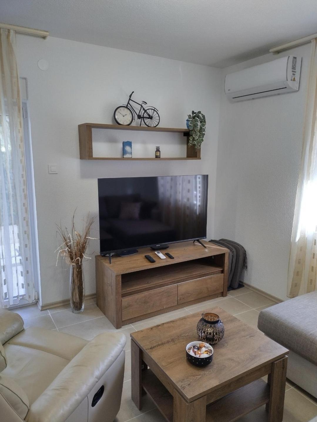 Milicevic Gradac (Split-Dalmatia)